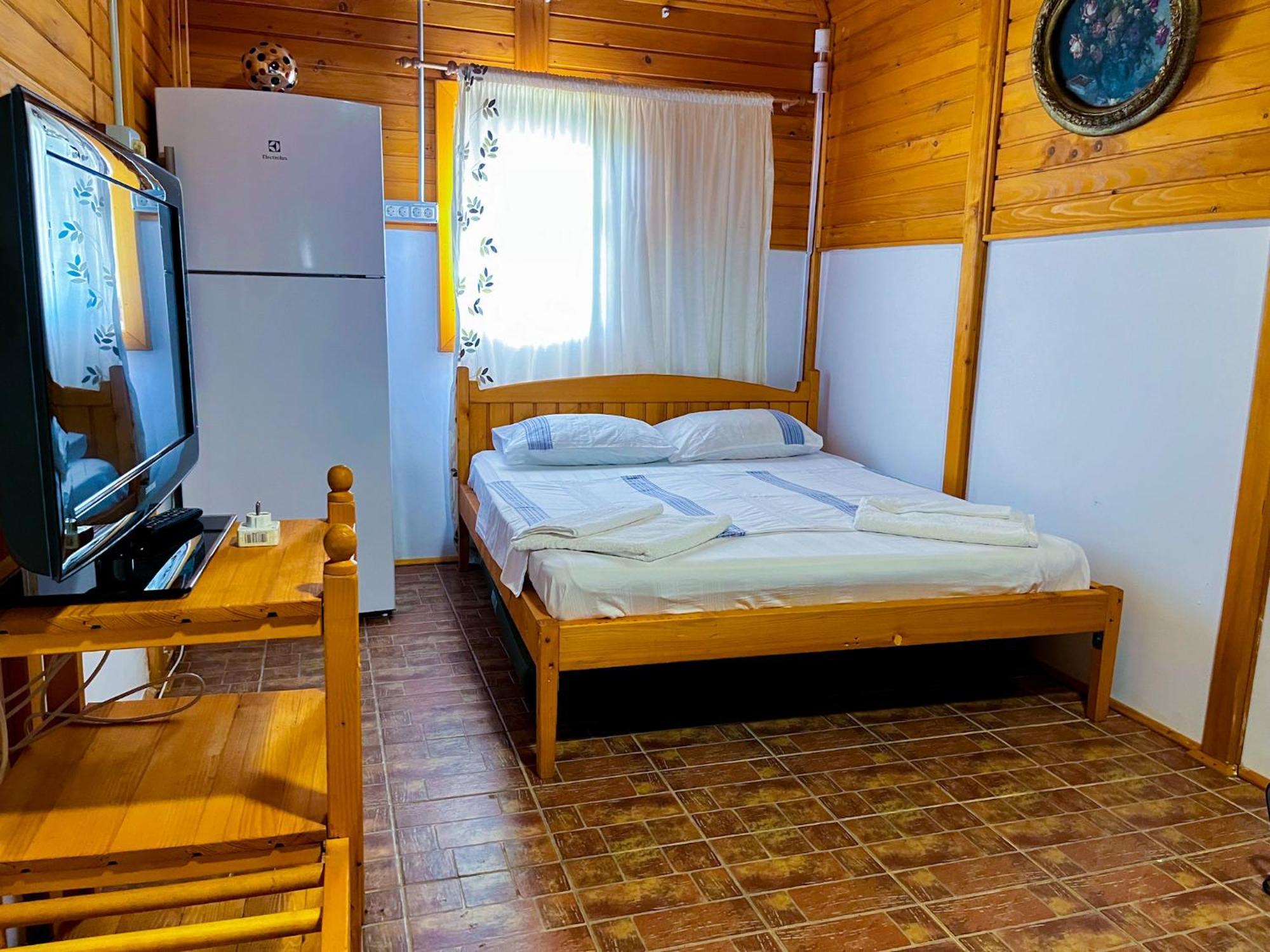 Hotel Colt De Rai à Corbu  Extérieur photo