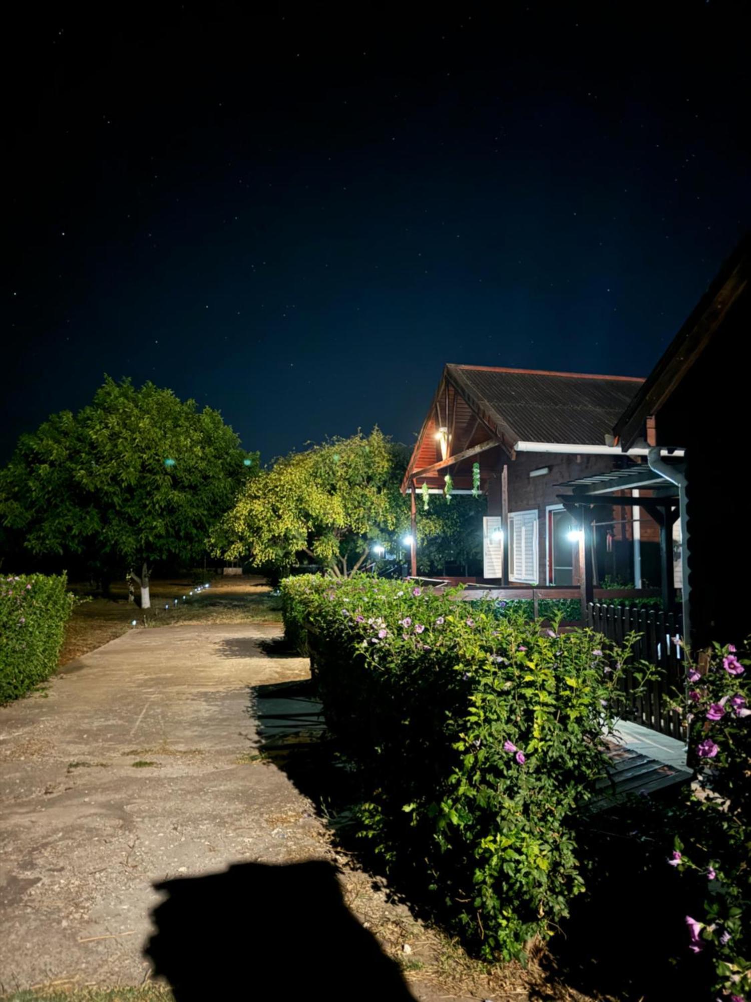 Hotel Colt De Rai à Corbu  Extérieur photo